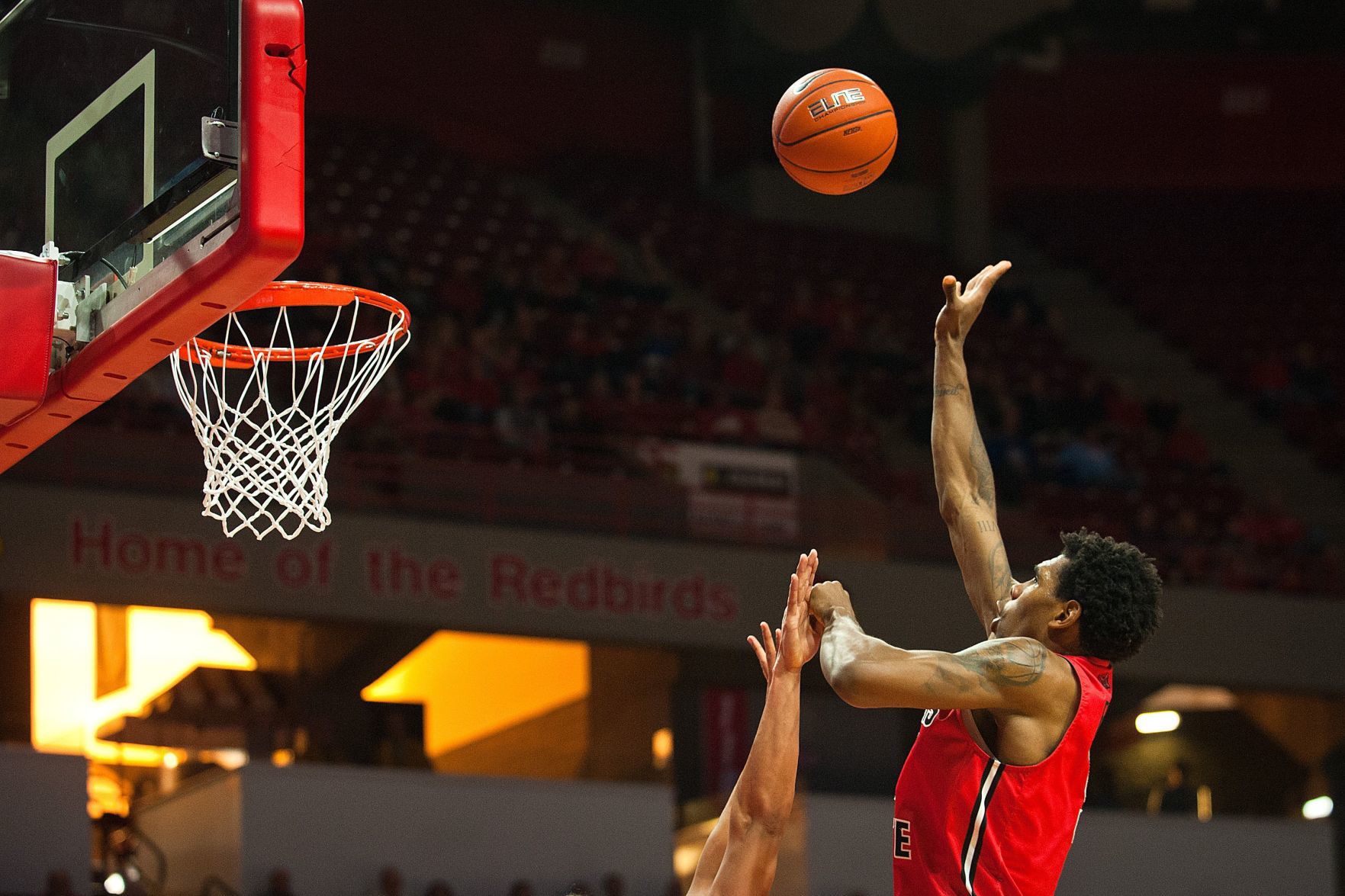 022320-blm-spt-5isuhoops